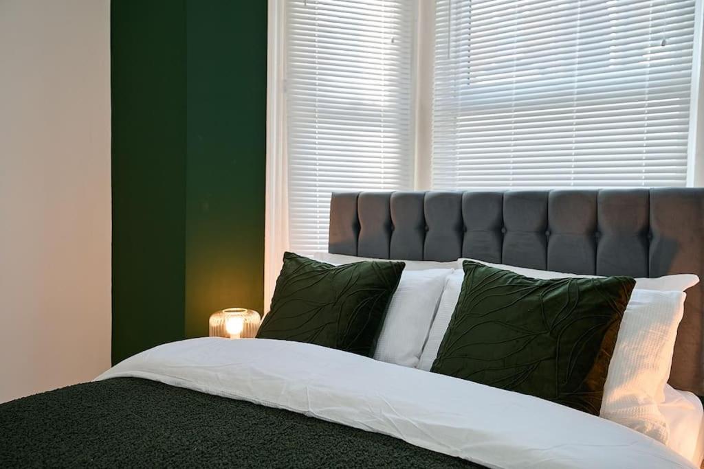 Fabulous 3 Bed Nw London Apartment With Private Garden Exteriér fotografie